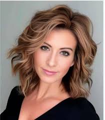 Who is doing last minute haircuts today in Pensacola?