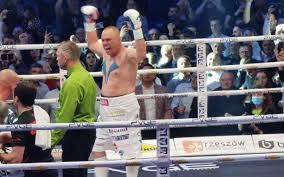 Szpilka to dla mnie zwykły prostak, popłynął w media. 2wz27uwdmvdtxm