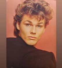 Michael Hutchence and Tim Farriss photographed in the early #80s