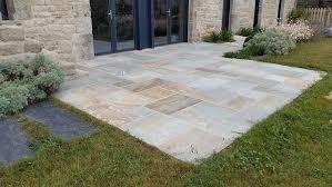 Terrasse En Dalle De Quartzite Luzerne Aussenbereich Aussen