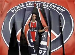 Psg players salaries increased in last two years only neymar, kylian mbappe earning $4 millon a month and did not accept paycut in 2020. Football Leaks French Police Raid Psg Hq 3 Players Homes