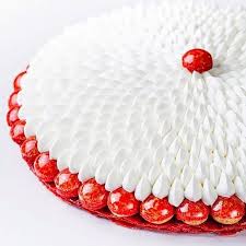 Epingle Par Romanova Alla Sur Cuisine Cedric Grolet Patisserie Beaux Desserts Grolet