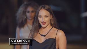 And although the pair pretended to be friends. La Pasion De Un Crack Y Ex Del Barca Con Una Explosiva Seductora De La Tele