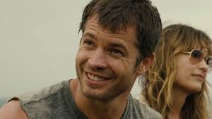 This Forgotten Chris Hemsworth Thriller Needs A Cult Following | GIANT  FREAKIN ROBOT