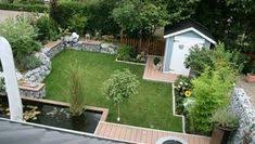 Garten Mit Banken Und Gartenhaus Stadthaus Garten Garten Gartengestaltung