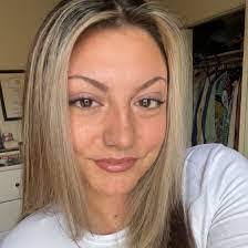 Jacqueline Rife's Instagram, Twitter & Facebook