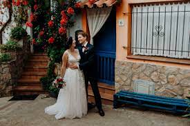 Gekauft, geliehen, gebraucht oder genäht? Nadine Richard Destinationwedding Mandy Basti