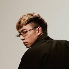 Jasmin Kang (@jaseeyy)