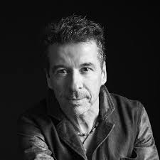 Al Connelly's Instagram, Twitter & Facebook