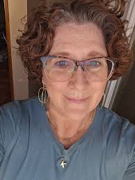 Respect people with glasses....we PAID to see you! (Hehe saw it as a meme  and had to get smartie pants with it) In all seriousness....are you near or  far sided?