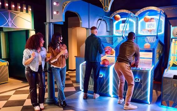 Swingers – The Crazy Golf Club