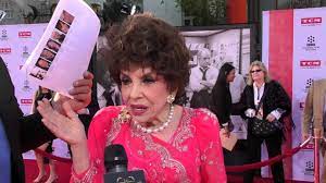 Italian actress gina lollobrigida wearing emilio pucci, 8th june 1967. 2016 Tcm Classic Film Festival Carpet Chat With Gina Lollobrigida Youtube