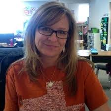 Shannon Markert's Instagram, Twitter & Facebook