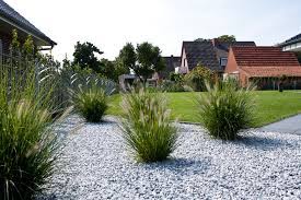 Splitt im garten kleine terrasse inmitten des lauschigen gartens. Splitt Im Garten Was Sie Unbedingt Wissen Sollten 10 Vorteile