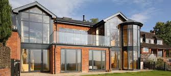 La exterior locuinta are un design placut datorita tencuielii decorative combinata cu lemn de cires de a treia casa de vis de astazi este deasemni o casa cu mansarda si cu o suprafata de. CasÄ Cu Ferestre Panoramice 120 De Fotografii Cu Cele Mai Bune Proiecte Pentru O CasÄ De ÈarÄ