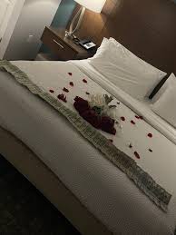 Aphrodite (@twelvetwentytew)  X