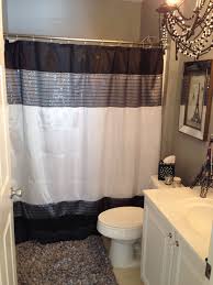 Grand memories of the beautiful parks and the famous eiffel tower! Or We Could Have A Super Luxurious Looking Bathroom Paris Theme Decor Paris Bathroom Bathroom Decor