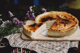 Perfect for breakfast, this vegetarian quiche also makes a great lunch or light dinner when served with a salad. Vegetarian Appetizer Recipes For Any Time Of Year Recipes Me