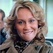 She showed interest in music from very early age and everyone knew she was destined to become a star. Pin Auf Agnetha