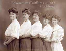 Women Show The Latest Pompadour Hairstyles 1909 Edwardian Hairstyles Womens Hairstyles Pompadour Hairstyle