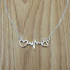 Inspiratie Voor Een Herinneringsketting Als Aandenken Aan Je Overleden Huisdier Kijk Voor Meer Inspiratie Voor Herinnering In 2020 Sieraden Kettingen En Juwelen