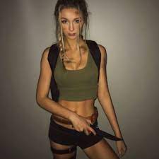 Lara Croft Tomb Raider Halloween Costume Dressup Lara Laracroft Tombraider Halloween Halloween Costume Outfits Halloween Outfits Cute Halloween Costumes