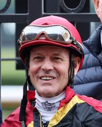 Jon Court becomes the sixth jockey to reach 700 wins at Oaklawn Park