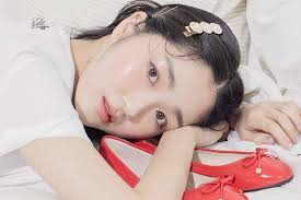 الممثلة Kim Hye Yoon نجمة Sky Castle تراجع عرض البطولة في الدراما المقتبسة من الويبتون Kdrama Stars 1