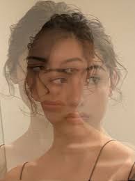 Zoe Petersen (zoepetersenpeaches)