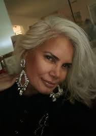 Tia Maria Boutique Earrings and Jewelry