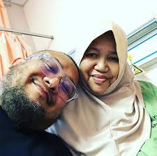 Bapaku tercinta dia berpesan untuk meminta maaf dan ampun. Runtun Jiwa Dato Afdlin Shauki Apabila Melihat Keramat Hidupnya Dalam Keadaan Separa Sedar Mingguan Wanita