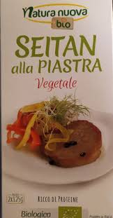 Prova questa ricetta di seitan marinato e cotto alla piastra, un secondo piatto proteico in sostituzione della carne, gustoso ed appetitoso ! Seitan Alla Piastra Natura Nuova Bio 250 G