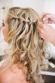 Mexican Chic Wedding In Los Cabos Viva Los Courtneys Loose Hairstyles Hair Styles Elegant Hairstyles