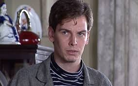 Galã de O Cravo e a Rosa se afasta da TV e vende pães de queijo em Portugal  · Notícias da TV