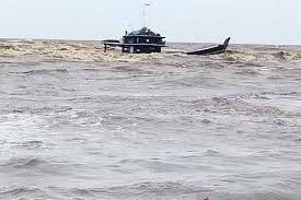 Akan memperoleh rezeki yang besar. Kapal Muatan Sawit Tenggelam Di Perairan Tanjung Jabung Timur Antara News
