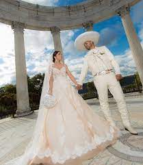 7 318 Likes 103 Comments Charroazteca Com Charro Azteca On Instagram I Look At You Mexican Wedding Traditions Mexican Inspired Wedding Charro Wedding