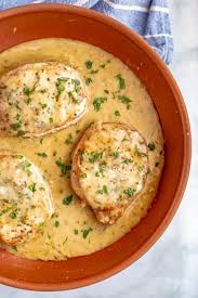 Easy Skillet Pork Chops With Gravy Family Food On The Table Recipe Pork Chops And Gravy Pork Chop Dinner Easy Pork Chop Recipes