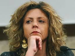 Barbara lezzi parteciperà alla due giorni organizzata da confartigianato il 4 e 5 ottobre. Biografia Di Barbara Lezzi
