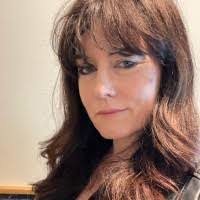 Kerri Winter's Instagram, Twitter & Facebook