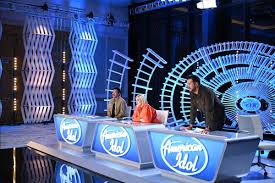 The top 7 took the stage for double performances during 'american idol's mother's day episode. Tv Recap American Idol Season 19 Episode 2 Laughingplace Com