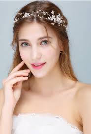 Coiffure de mariage avec chapeau coiffure de mariage avec chapeau. Accessoires De Coiffure Cheveux Pour La Mariee Marobesoiree Fr