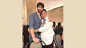 Karol g fakes poringa