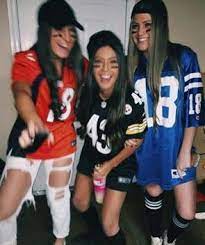Oh You Wanna Talk About Teams Bff Halloween Costumes Sporty Halloween Costumes Football Halloween Costume