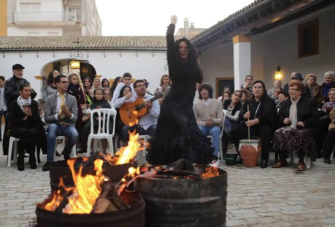 En búsqueda de las auténticas Zambombas de Jerez - Casa Palacio Ánima