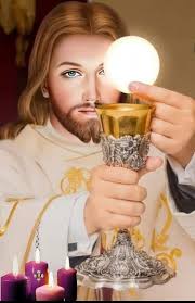 🙇🏻‍♀️ORACIÓN DE LA NOCHE 🙏🏻 Amado Señor, al caer la noche me sobran  razones para amarte y bendecirte. En este instante te dirijo mi humilde  oración. Por favor no permitas que las