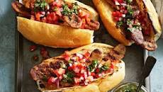 El choripán fue elegido como una de las comidas callejeras ...