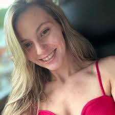 Stephanie Boothe's Instagram, Twitter & Facebook