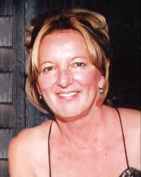 Donna Mae's Instagram, Twitter & Facebook