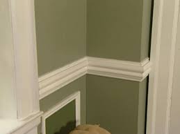 Looking at two inexpensive home improvement projects. Chair Rail Molding Ideas Crown In Bedroom Atmosphere Unique Dining Room Design Paneling Moulding Profiles Chair Rail Color Decorative Apppie Org
