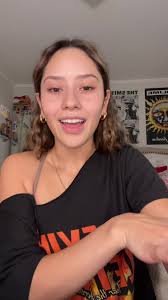 Molly Faye Lash Routine